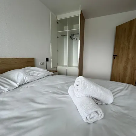 Apartmán Lesna 3, *