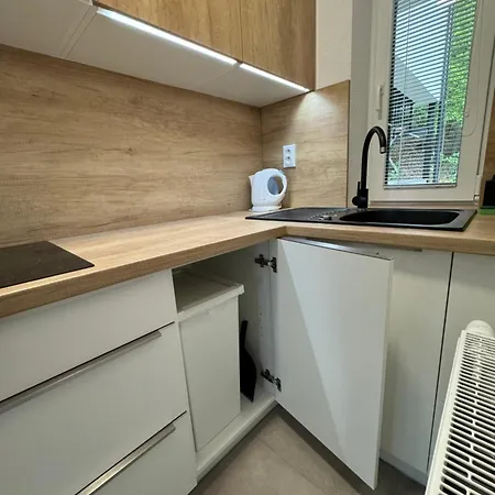 Lesna 3, Bojnice * بايموتْسْ